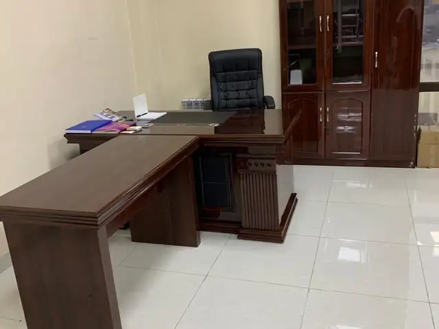Офисный стол, Душанбе