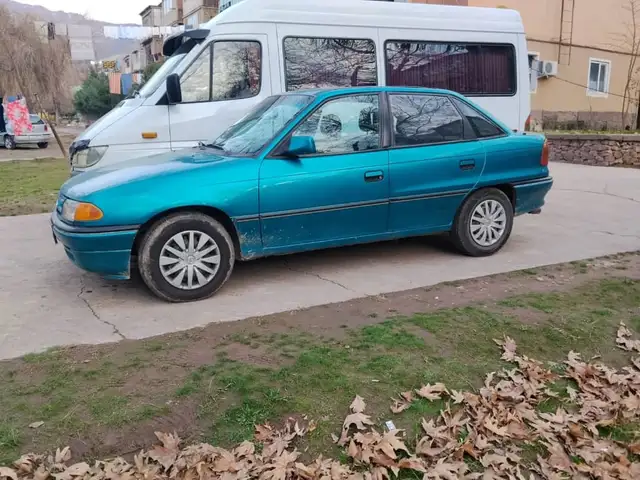 Opel Astra F