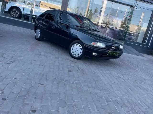 Opel Astra F