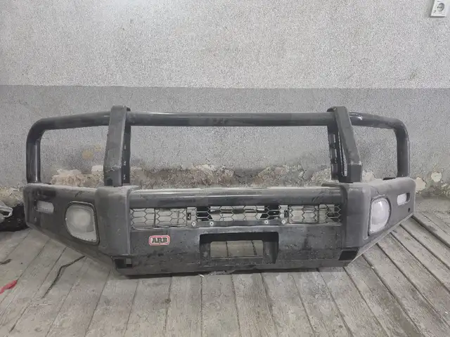 Передний бампер от Toyota ЛК 200, Душанбе