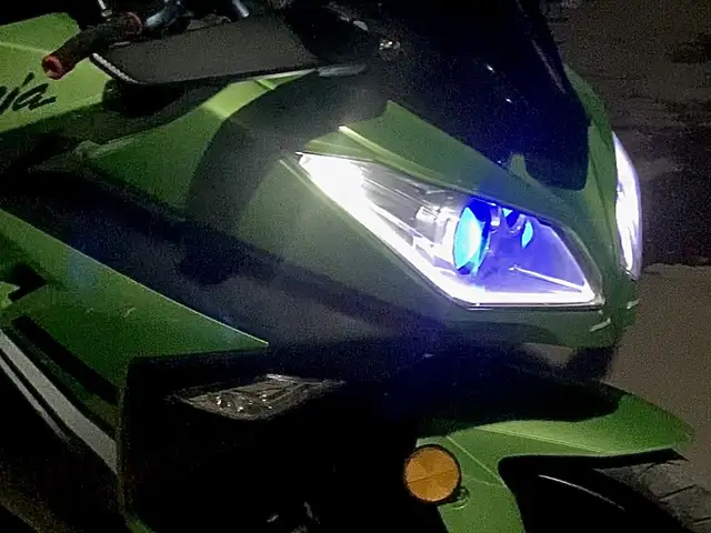 Мотоцикл Kavasaki ninja 400, Турсунзаде