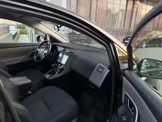 Toyota Mark X ZiO, 2010, Душанбе - 8