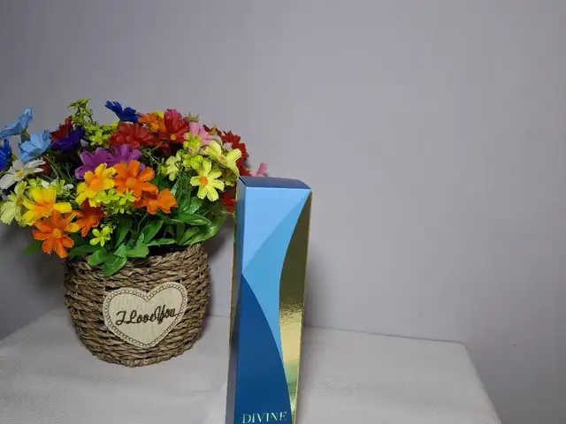 Divine-женский аромат от бренда Oriflame, Душанбе