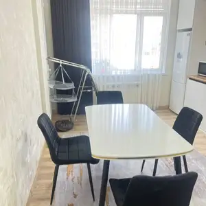 Стол и стулья, Душанбе