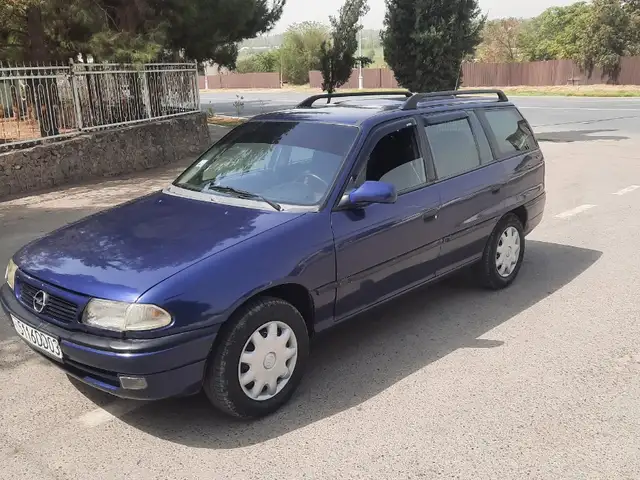 Opel Astra F