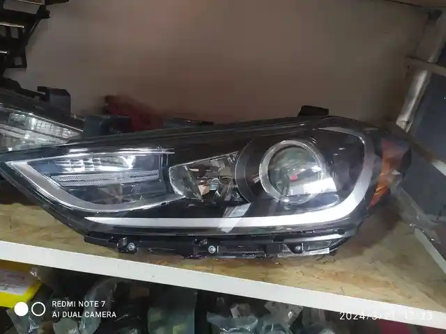 Фара от Hyundai Elantra 2022, Душанбе
