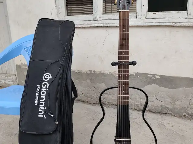 Электрогитара, Бохтар (Курган-Тюбе)