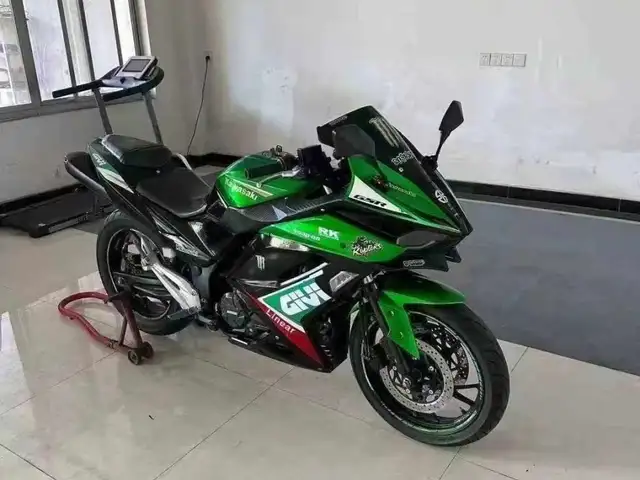 Мотоцикл Kawasaki Ninja 400 на заказ, Душанбе