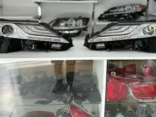 Передние фары на Toyota Camry 6, Душанбе