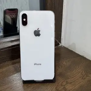 Apple iPhone Xs, 64 gb, Silver, Душанбе
