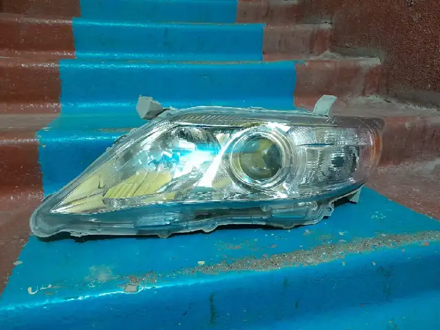 Передние Фары Toyota Camry 2 2010.2011, Душанбе