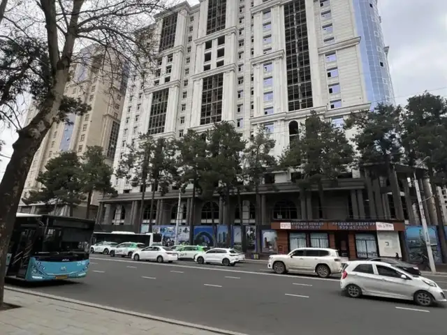 3-комн. квартира, 14 этаж, 74 м², Шохмансур Садбарг, Душанбе
