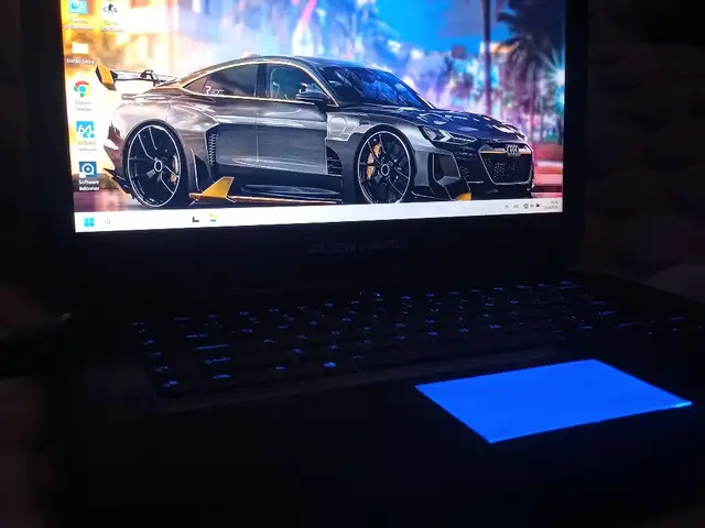 Игровой ноутбук Alienware 15 R2, Душанбе