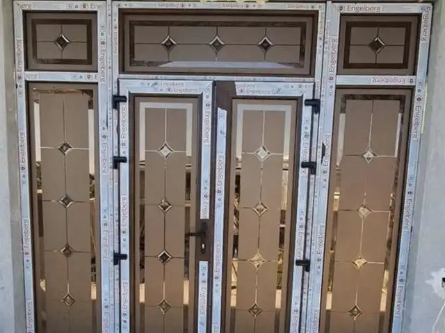 Дверь, Душанбе