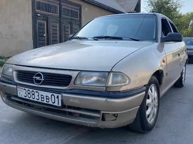 Opel Astra F
