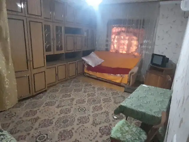 1-комн. квартира, 1 этаж, 35 м², Шелкокомбинат, Худжанд