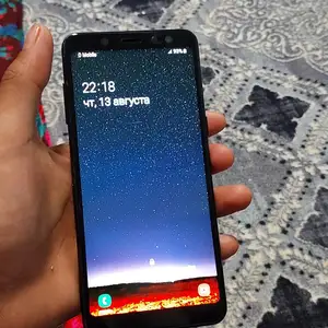 Samsung Galaxy A8, Исфара