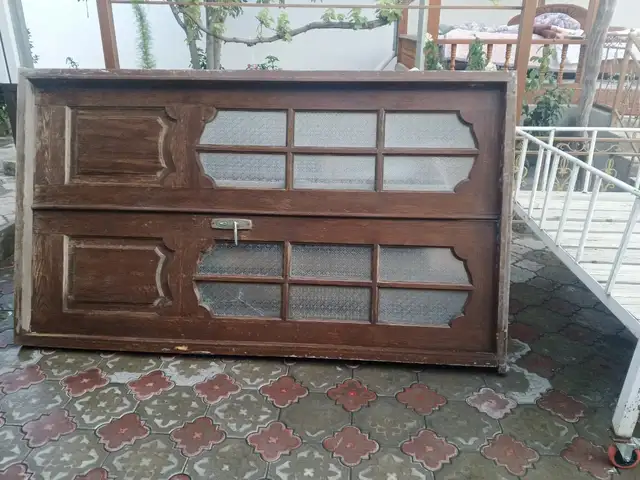 Дару ром, Конибодом