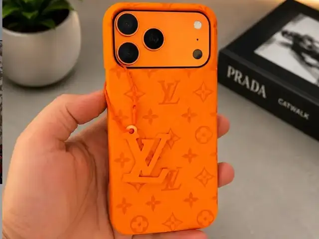 Apple iPhone 17 Pro Max, 512 gb, Cosmic Orange, Хуҷанд