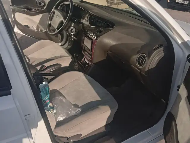 Daewoo Leganza
