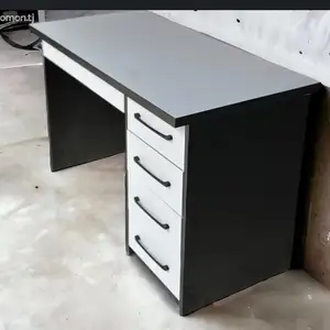 Мизу курсихо, Душанбе