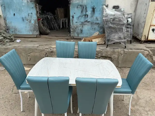 Стол и стулья, Душанбе