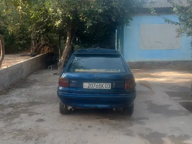 Opel Astra F