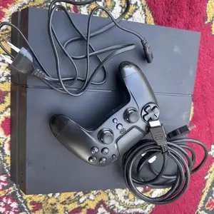 Игровая приставка PlayStation Soni 4, Душанбе