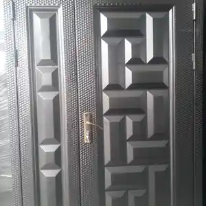 Железная Дверь, Душанбе