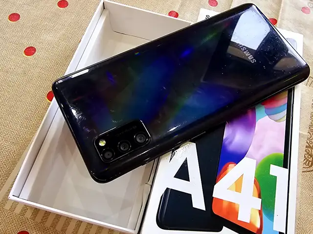 Samsung Galaxy A41 64Gb Duos Dubai, Худжанд