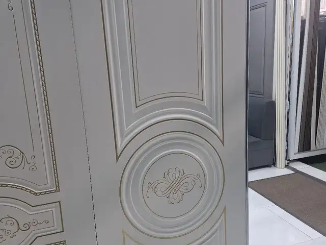 Дверь Эмаль, Душанбе