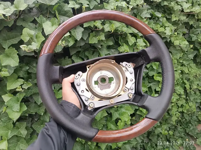 Руль от Mercedes-Benz, Худжанд