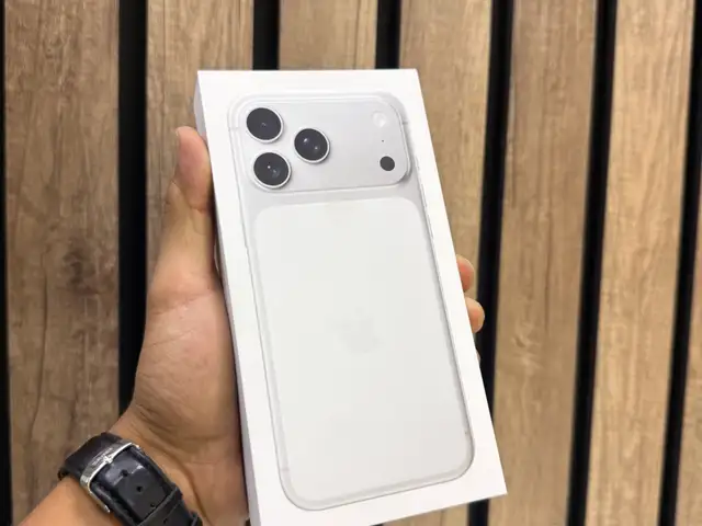 Apple iPhone 17 Pro Max, 256 gb, Silver, Душанбе