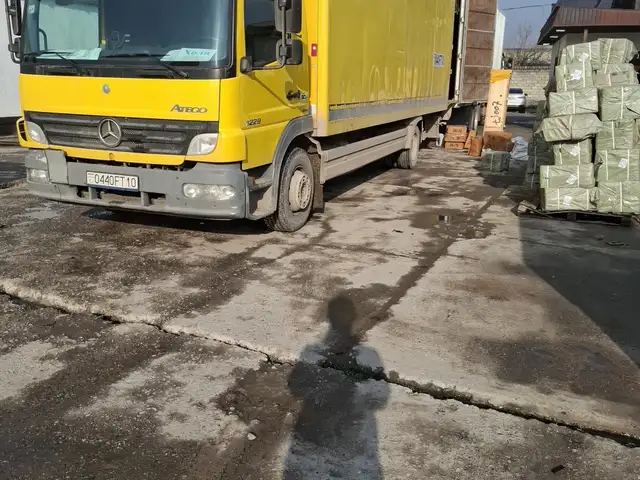 Услуги грузовперевозки на Mercedes -Benz Atego, Душанбе