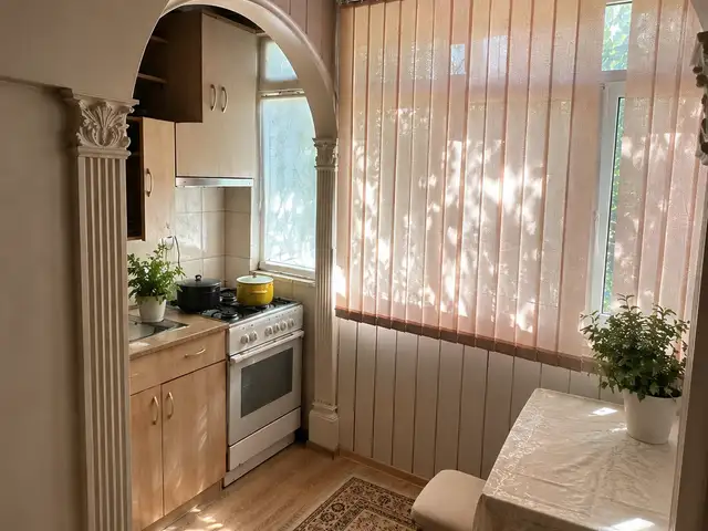 2-комн. квартира, 1 этаж, 58 м², Гулистон, Гулистон (Қайроққум)