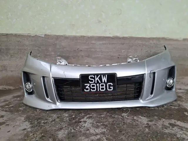 Передний Бампер от Toyota Estima, Душанбе