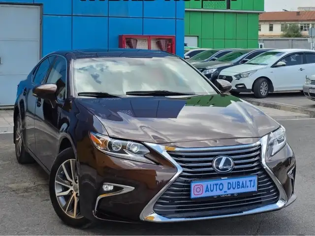 Lexus ES series