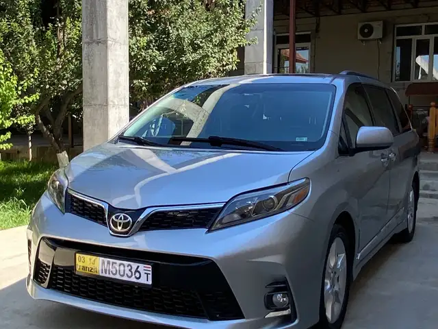 Toyota Sienna