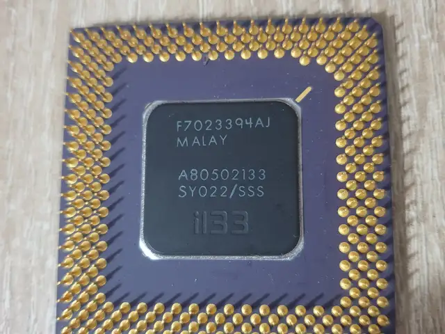 Винтажный микропроцессор Intel Pentium 133 МГц, Бохтар (Курғон-Теппа)