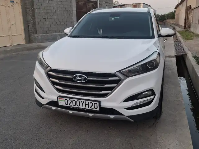 Hyundai Tucson