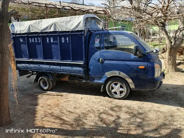 Бортовой автомобиль Hyundai Porter 2005, Душанбе
