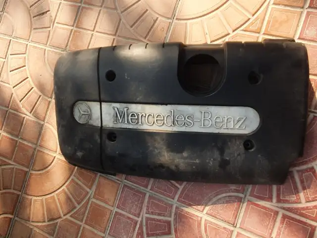 Крышка Двигателя от Mercedes W202, Хуҷанд