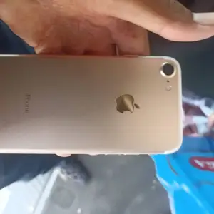 Apple iPhone 7, 128 gb, Вахдат