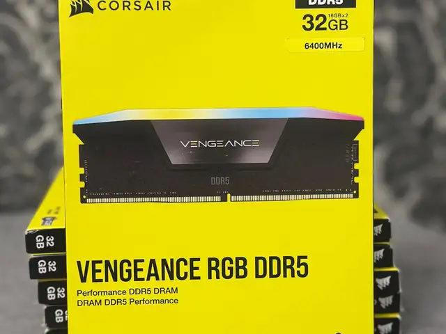 Оперативная память Corsair Vergeance 32GB 6400MHz RGB, Душанбе