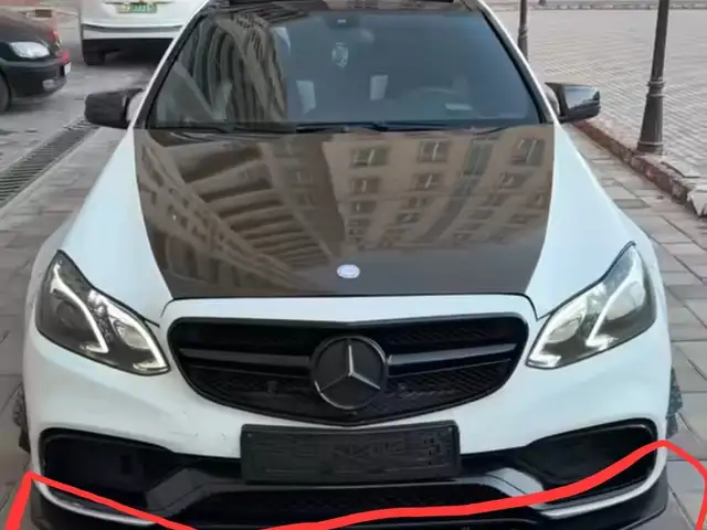 Губа для Mercedes-Benz W212, Душанбе