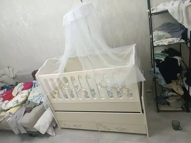 Колыбель с шкафом, Душанбе