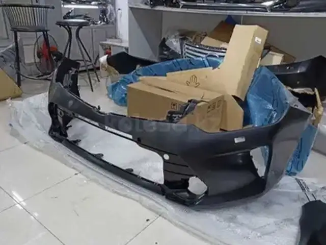 Передний бампер от Toyota Camry 5, Душанбе