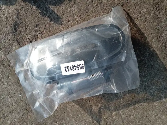 Ручка двери Daewoo Lacetti, Душанбе