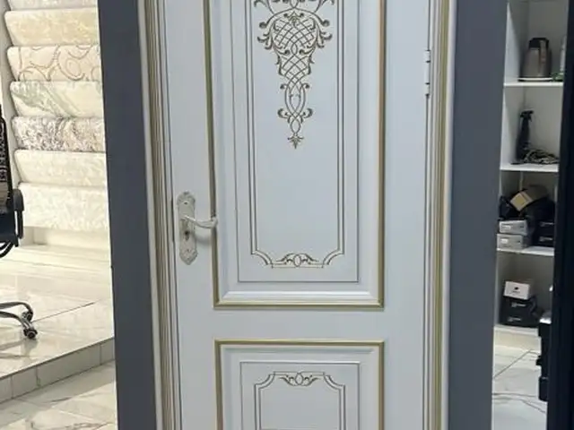 Дверь, Душанбе