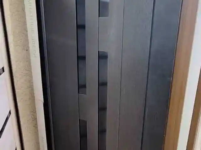 Дари байни хучра, Душанбе
